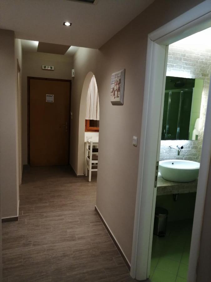 كيراموتي Hotel Katerina المظهر الخارجي الصورة