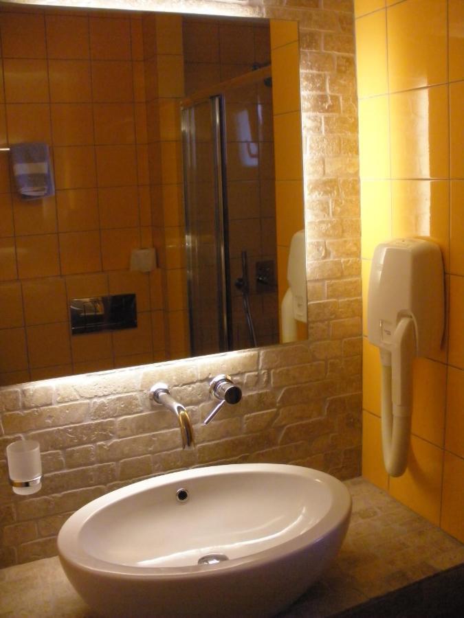 كيراموتي Hotel Katerina المظهر الخارجي الصورة