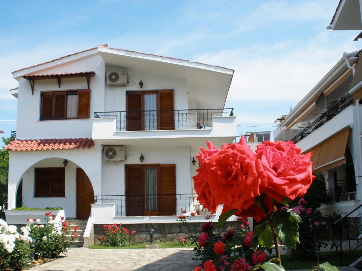 كيراموتي Hotel Katerina المظهر الخارجي الصورة
