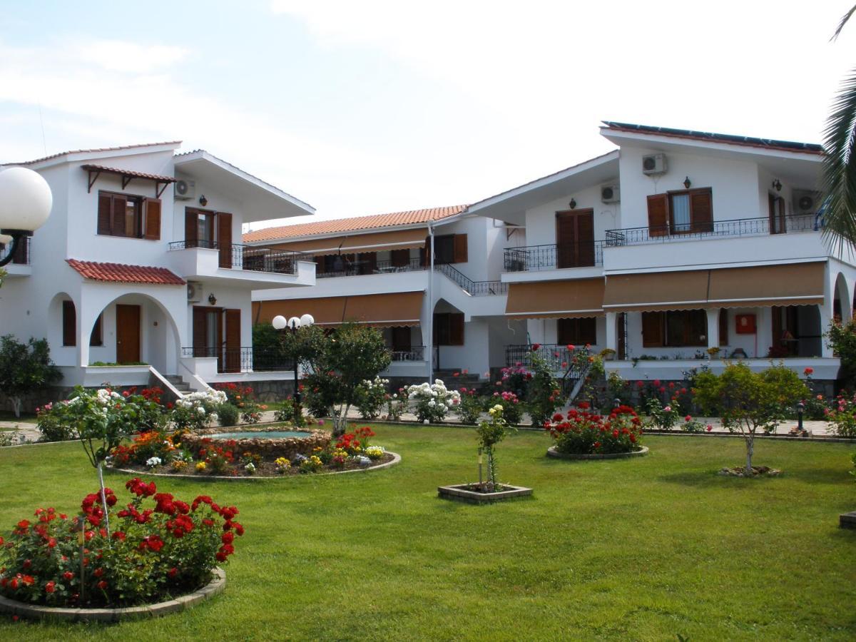 كيراموتي Hotel Katerina المظهر الخارجي الصورة